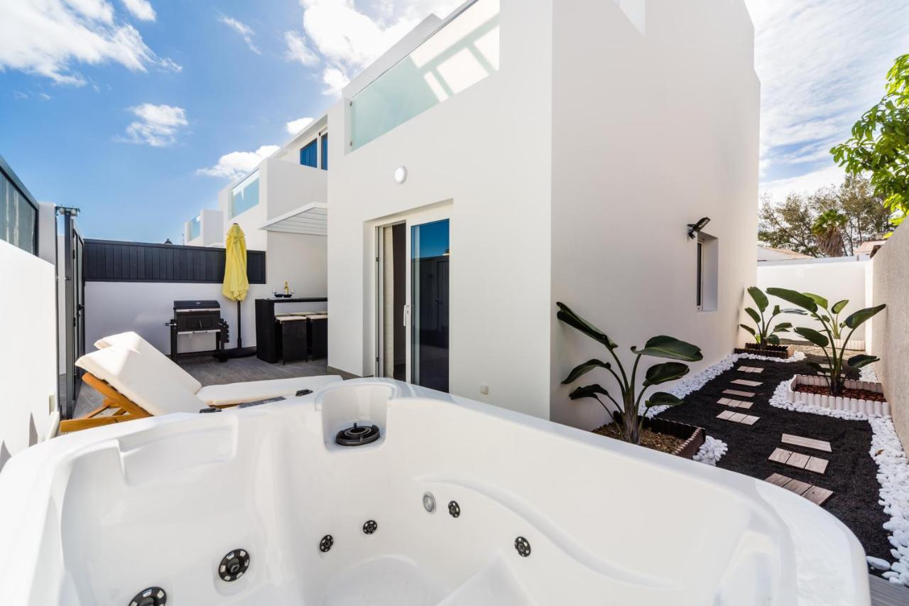 Carlotta'S Sea-Cret Villa Playa Honda  Exterior photo